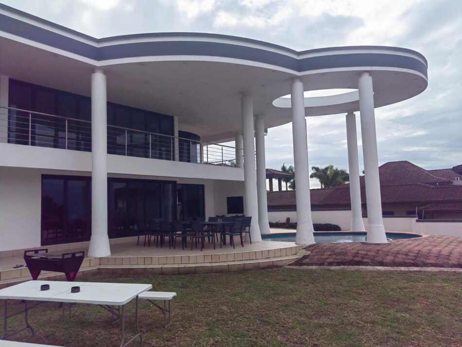 VIP Day to Day Hosting and Hiring Large Home in Umhlanga Durban