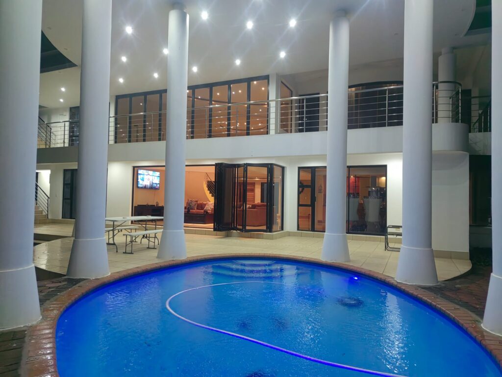 self catering accommodation in Umhlanga Durban